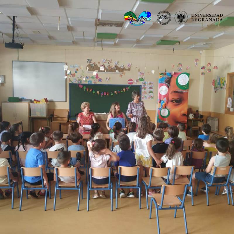 imagen niños en un aula